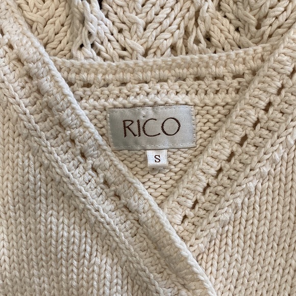 Rico Foundation Crocheted Boho Vintage V-Neck Sweater Top Beige Small Y2K - Picture 9 of 12